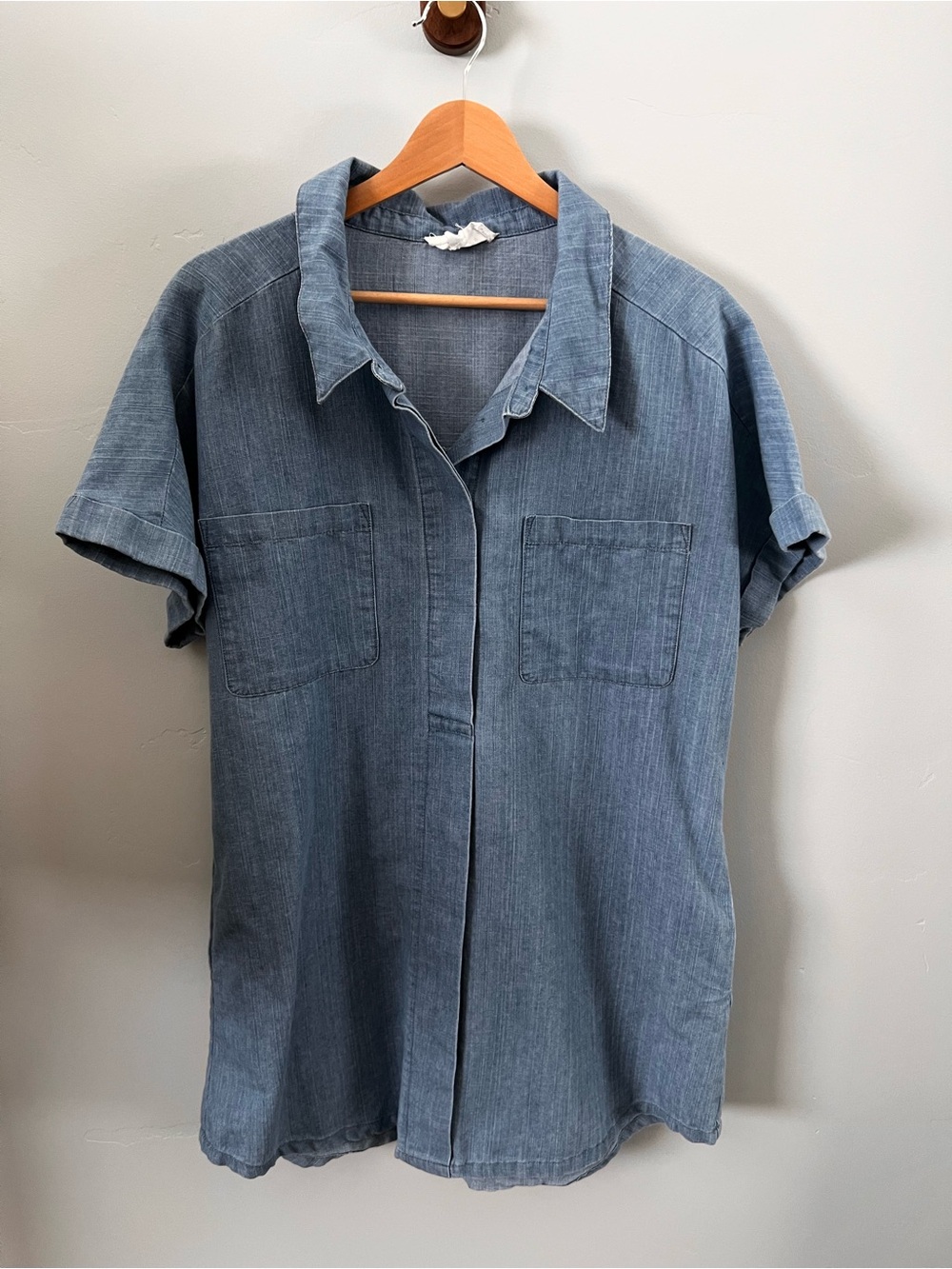 Chambray Button-Front Short Sleeve Shirt Dress